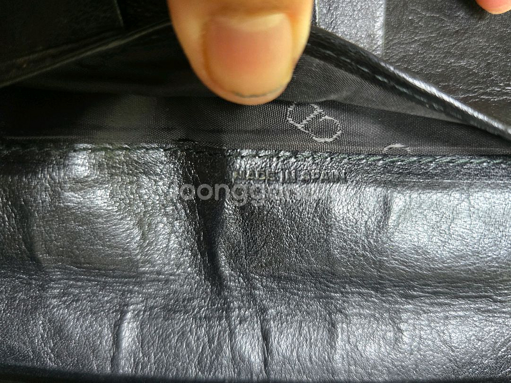 (정품) 블랙디올 가죽 장지갑 남녀공용--4