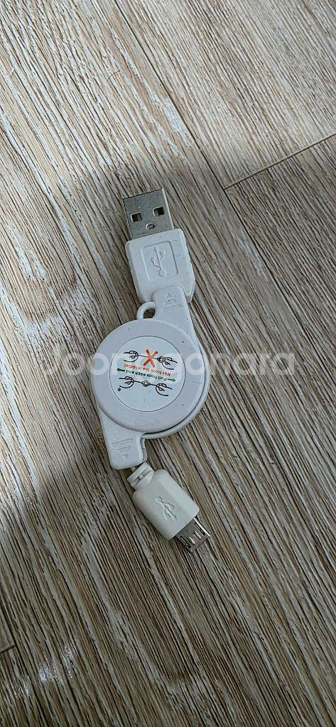 핸드폰충전케이블--1