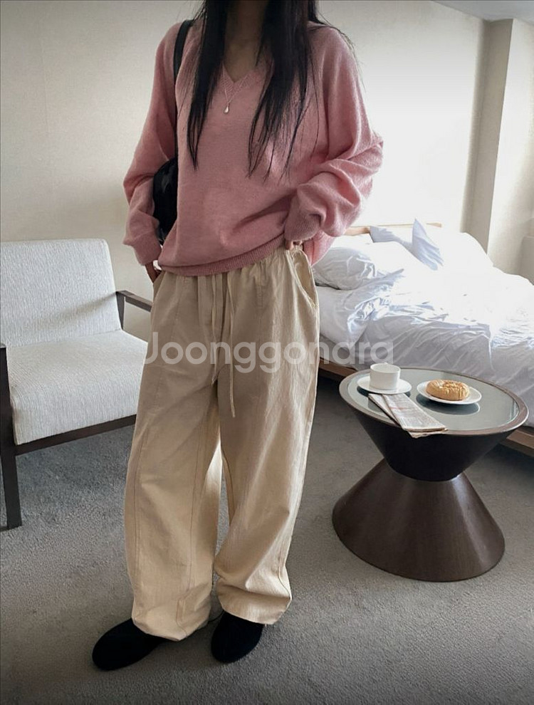 <새상품> 브이넥 니트 9color--1