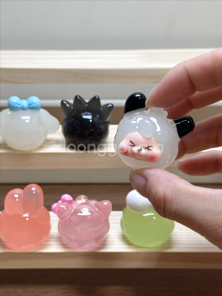 수지 제작 피규어 야광 산리오 모찌 헬로키티 마이멜로디 시나모롤--2