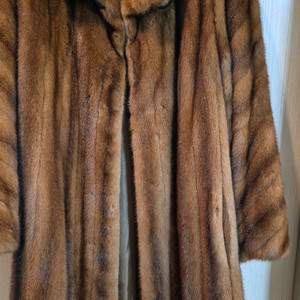 밍크 하프코트(