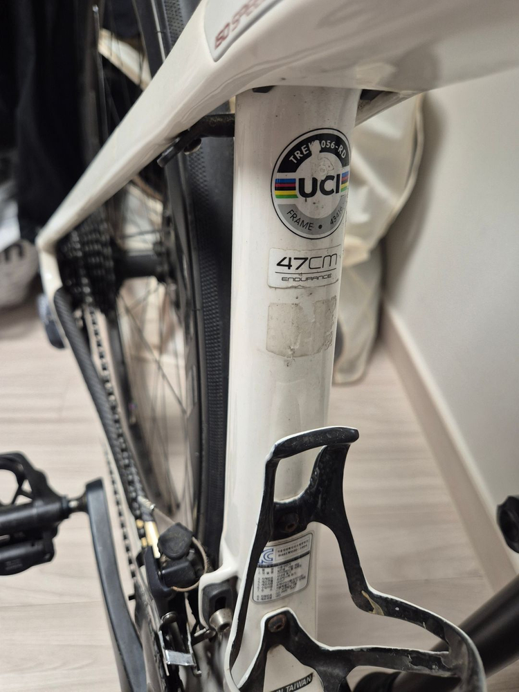 트렉 treck 로드자전거 도마니sl6 카본 +아비아브휠 팝니다 이미지