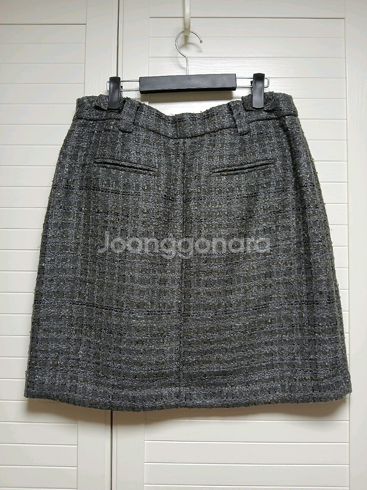 칼라거펠트 트위드 스커트(77~88) ㅡ새상품--3
