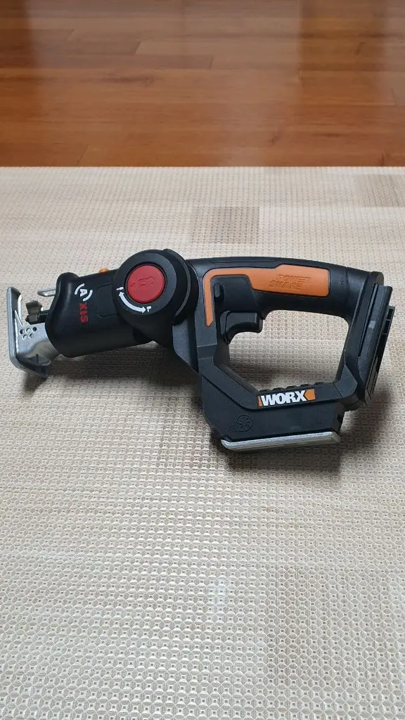 웍스(WORX)20v무선 직쏘,컷쏘세트 이미지