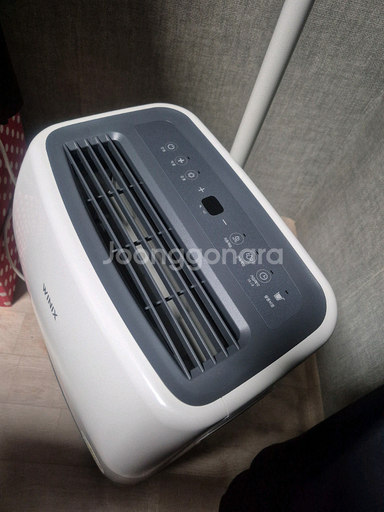 위닉스 제습기 10L--1