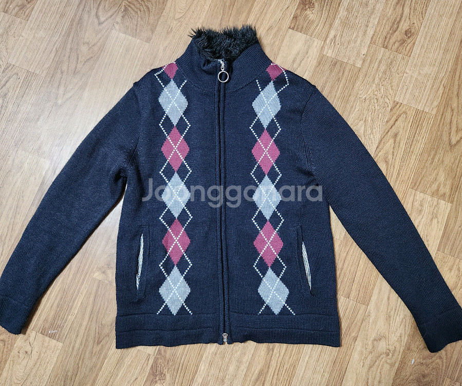 Male&co 집업 니트 가디건 아가일무늬 M사이즈 블랙--0