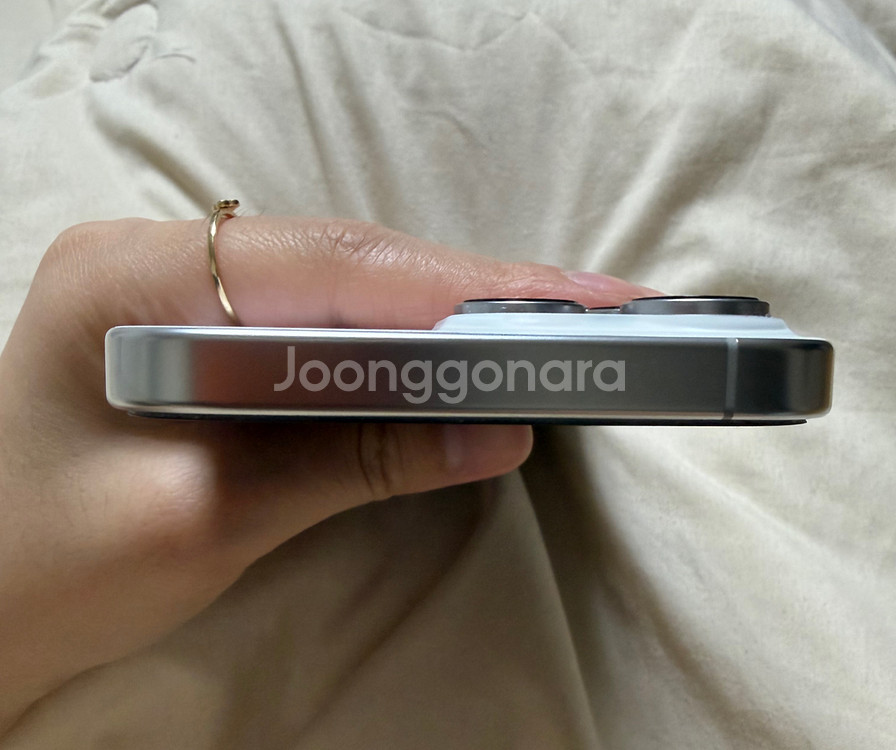 아이폰16프로맥스 256GB 화이트티타뉸--5