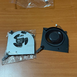 레노버 Legion 5 Pro 16 Y560 팬
