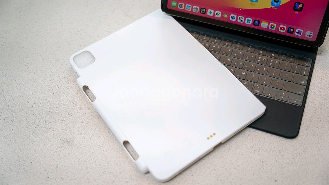 아이패드 프로 11 2018-2022 마그네틱 케이스--2