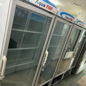 업소용 냉장고 냉장 쇼케이스 수직냉장고 음료수냉장고 음료쇼케이스 주류냉장고 수직쇼케이스 중고