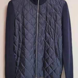 프라다 니트패딩(새상품급)