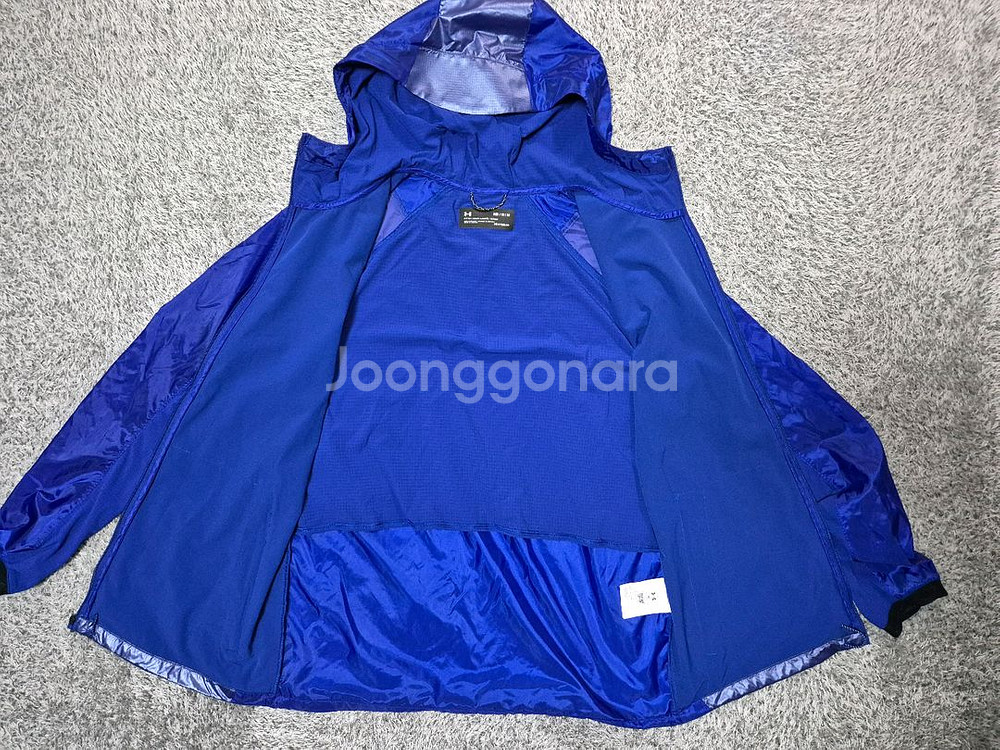 언더아머 남성 경량 바람막이 자켓 M--6