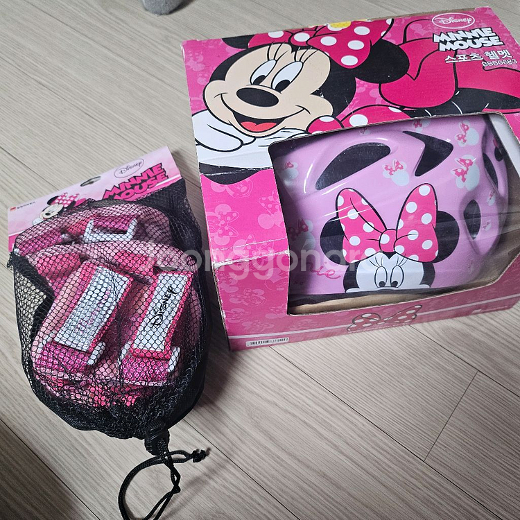 삼천리자전거 미니마우스 헬멧,보호대 새상품--6