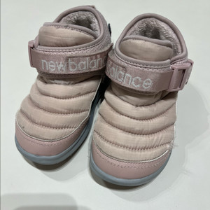 뉴발란스 키즈 패딩부츠 방한부츠 핑크 170