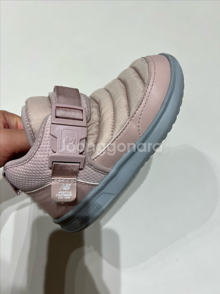 뉴발란스 키즈 패딩부츠 방한부츠 핑크 170--1