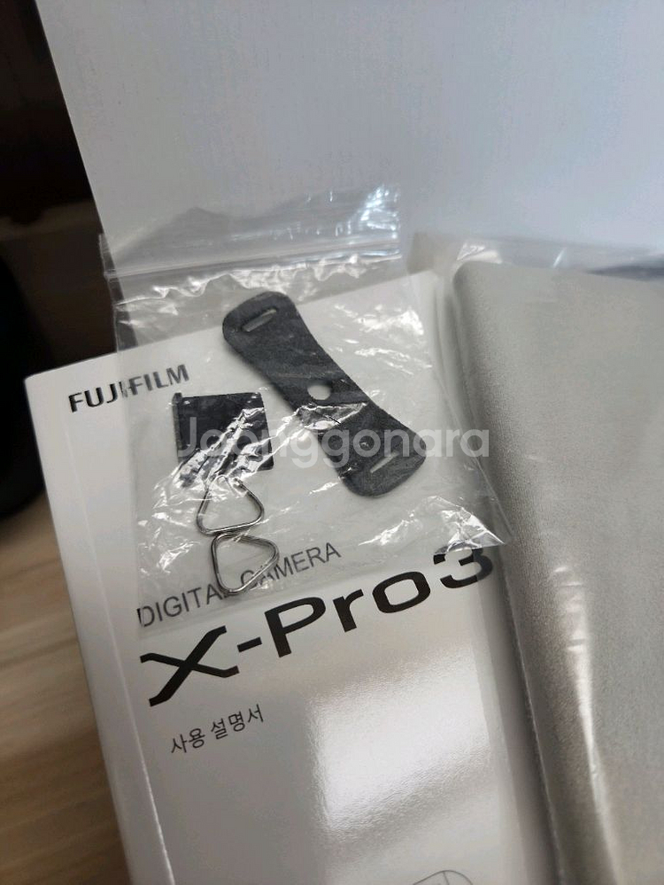 후지 X-PRO3 듀라실버 바디캡렌즈 포함--8