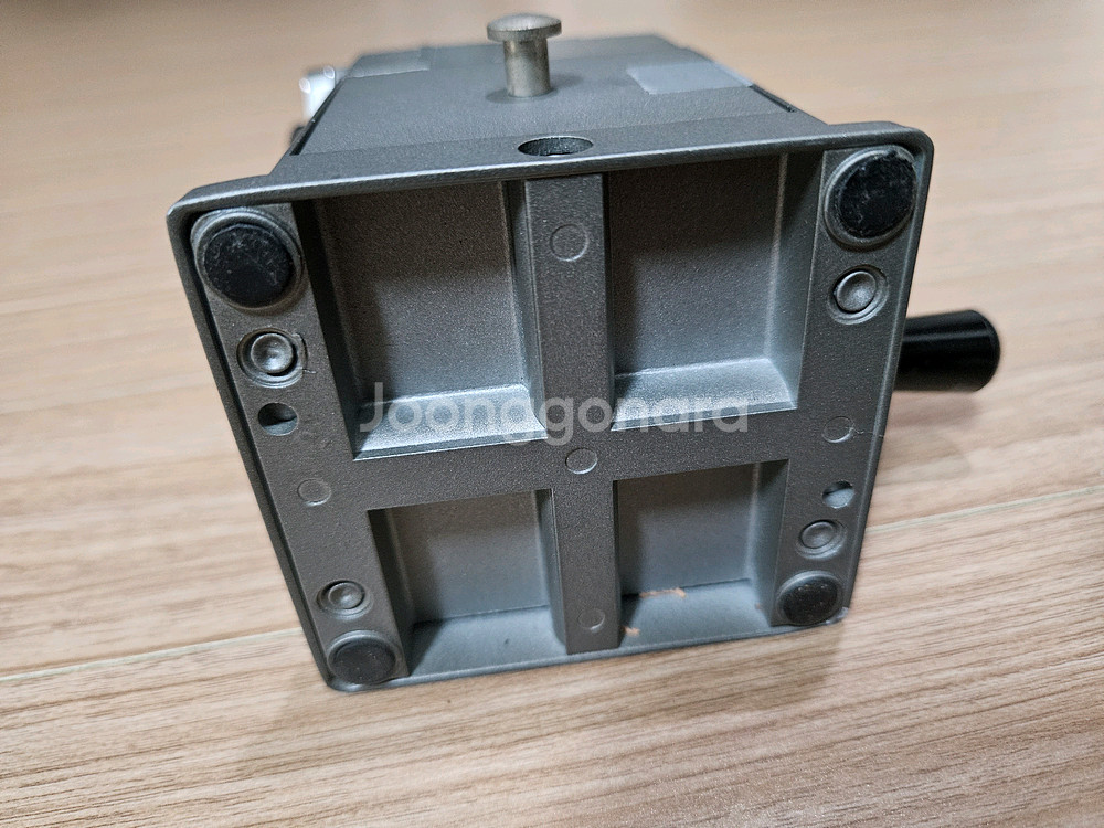 까렌다쉬 연필깎이 스위스제--6