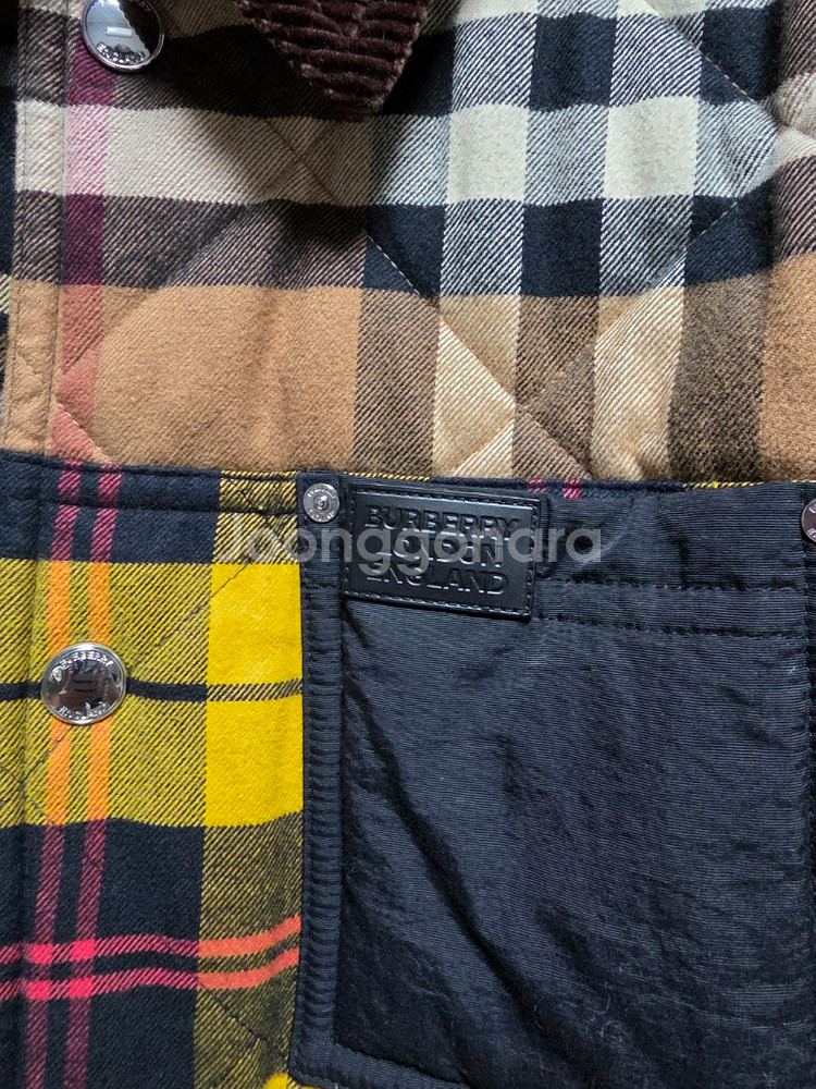 버버리 퀼팅 체크 패딩 점퍼 자켓--2