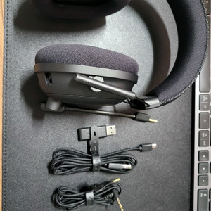 블랙샤크 V2 Pro 무선헤드셋