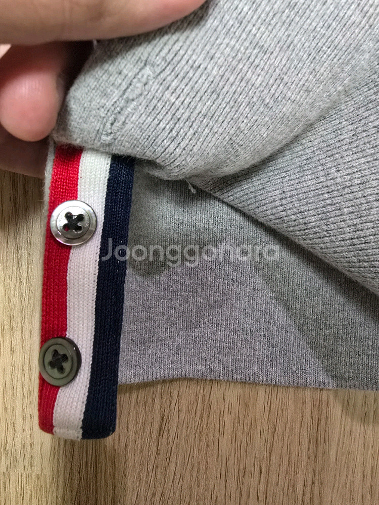 정품 톰브라운 사선완장 그레이 맨투맨 6사이즈 급처--3