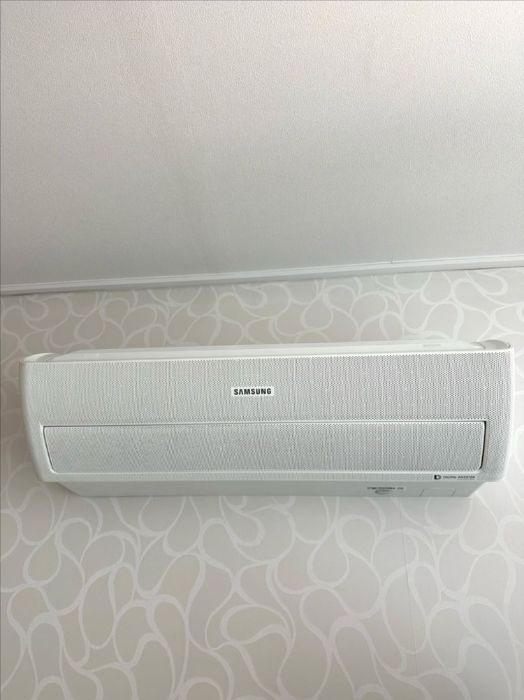 비효율 1등급) 삼성 무풍 에어컨 스탠드/벽걸이형(실외기포함) 컨디션 좋아요 이미지