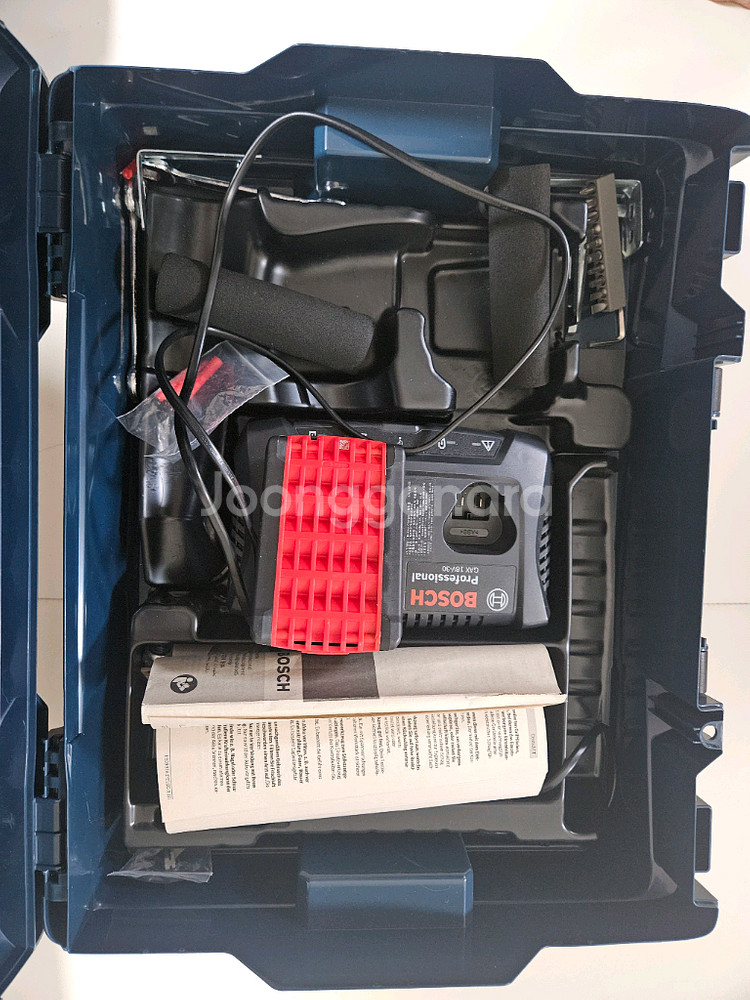 보쉬 H35S 전동박스 케이스만 + 충전기 세트--2