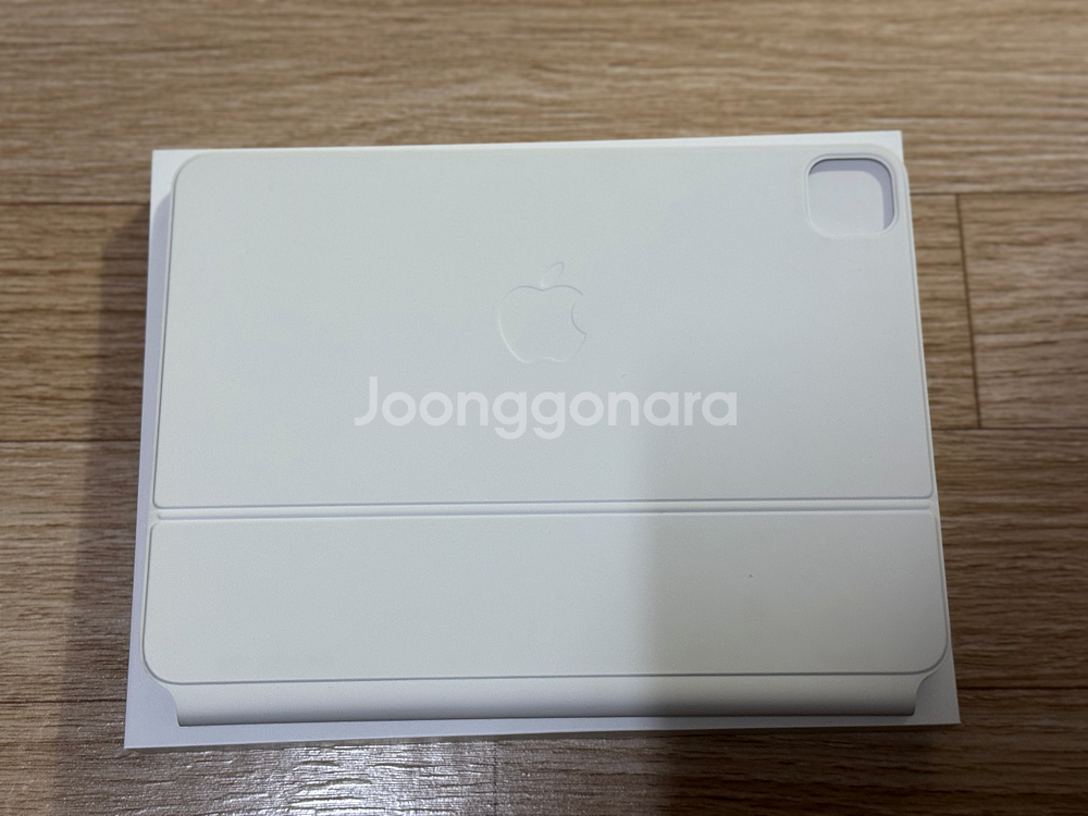 애플 아이패드 매직키보드 11인치 화이트--0