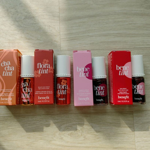베네피트 틴트 백화점 상품이며 새제품