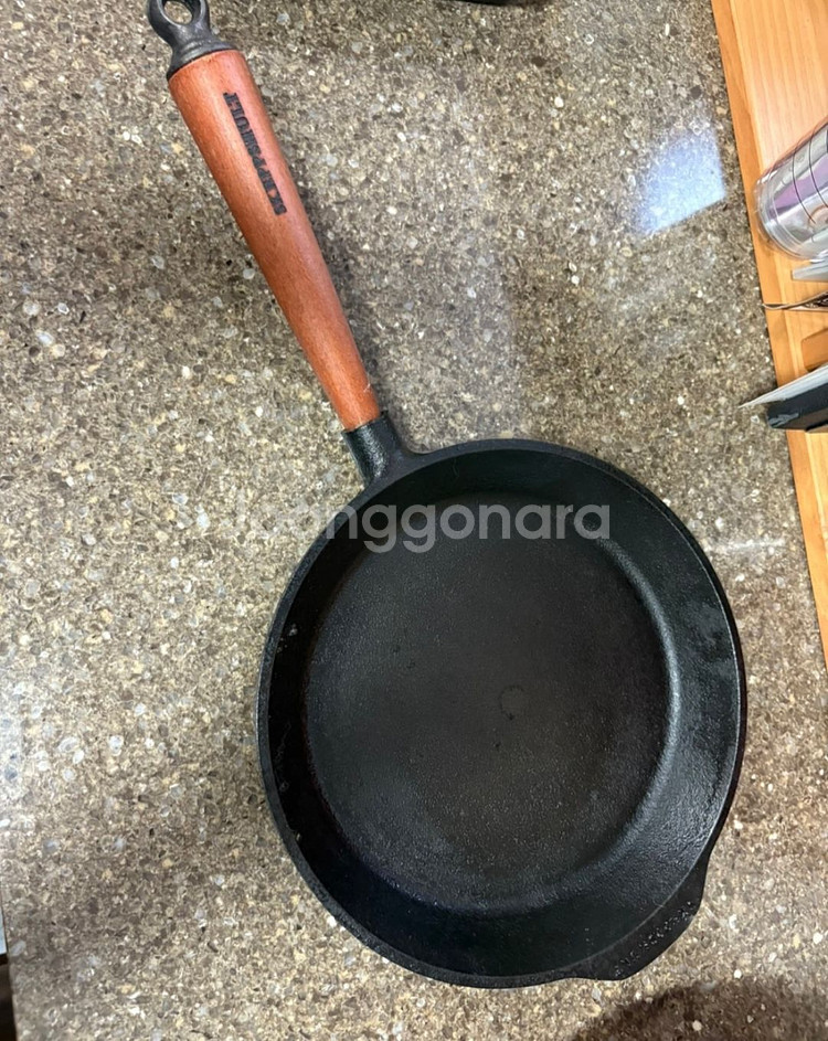 스캡슐트 냄비--0