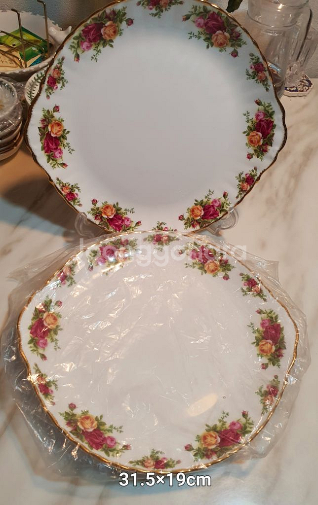 영국로얄알버트 황실장미 투핸들 케익접시31.5cm 새상--1