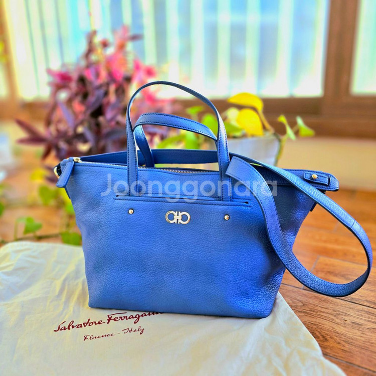 페라가모 21-F644 쇼퍼백(정품) - Used--0