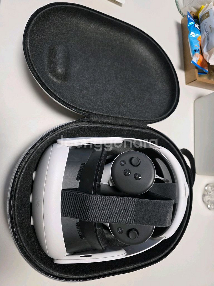 메타퀘스트3 512GB + 케이스, 스트랩(박스X)--7
