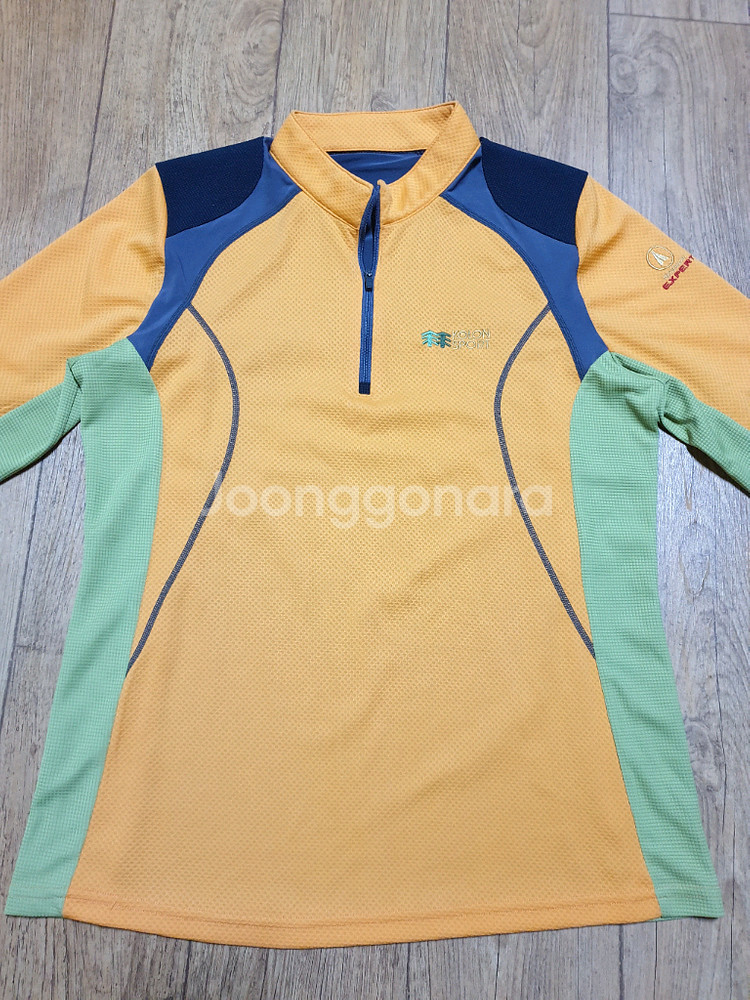 1102 코오롱 아웃도어 반집업 90 사이즈입니다--5