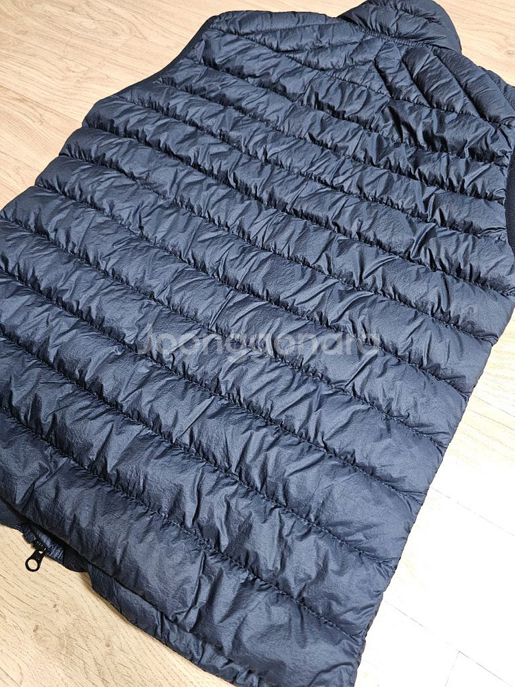 스톤아일랜드 경량 패딩 조끼 베스트--5