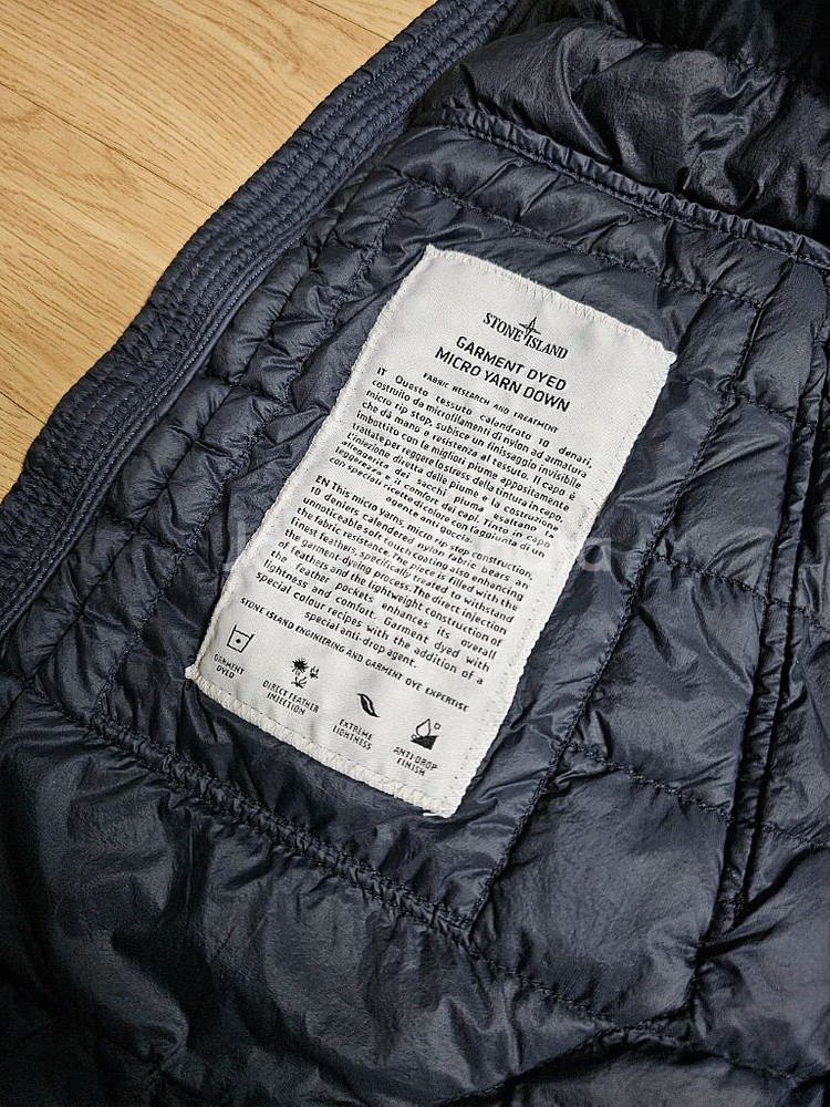스톤아일랜드 경량 패딩 조끼 베스트--7