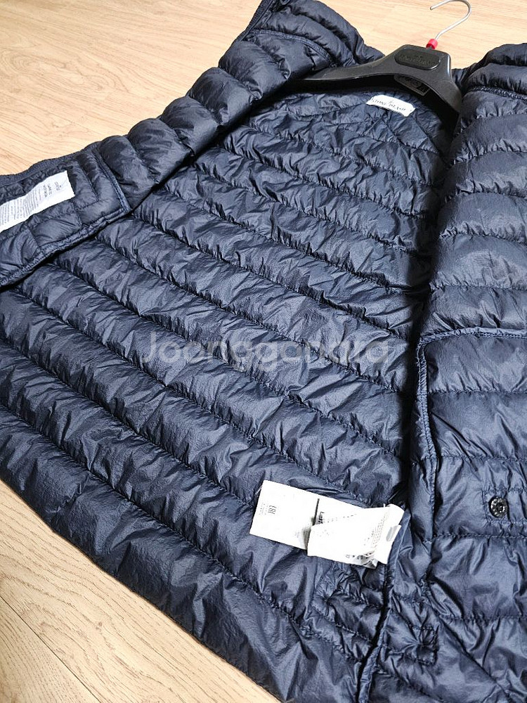 스톤아일랜드 경량 패딩 조끼 베스트--6