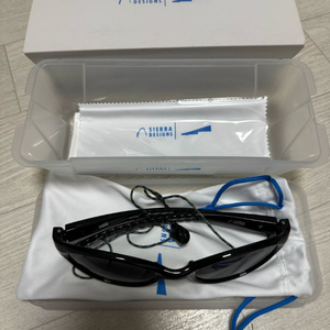 [SIERRA X PROGRESS] 모조(MOJO) 선글라스 블랙 미사용품 팝니다