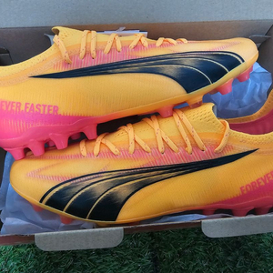 [한정수량타임세일]푸마 울트라 얼티메이트 MG FOREVER FASTER