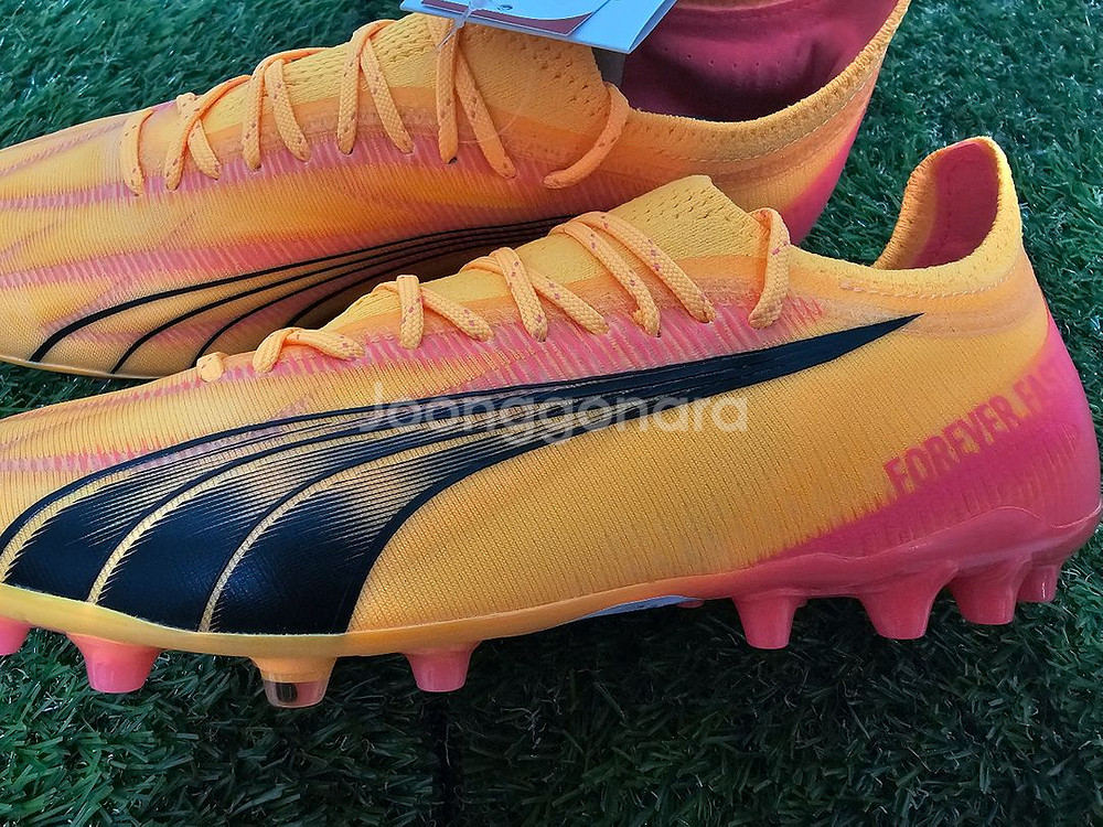 [한정수량타임세일]푸마 울트라 얼티메이트 MG FOREVER FASTER--7