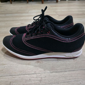 아디다스 골프 여성골프화 255mm