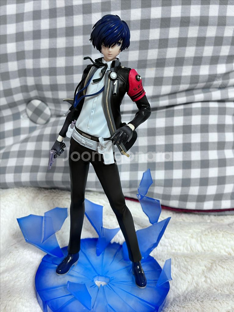 페르소나3 리로드 주인공 artfx 피규어--0