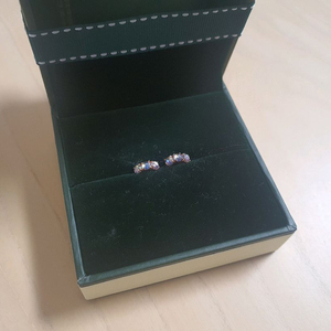 로이드 10K 화이트 파스텔 로즈컷 귀걸이