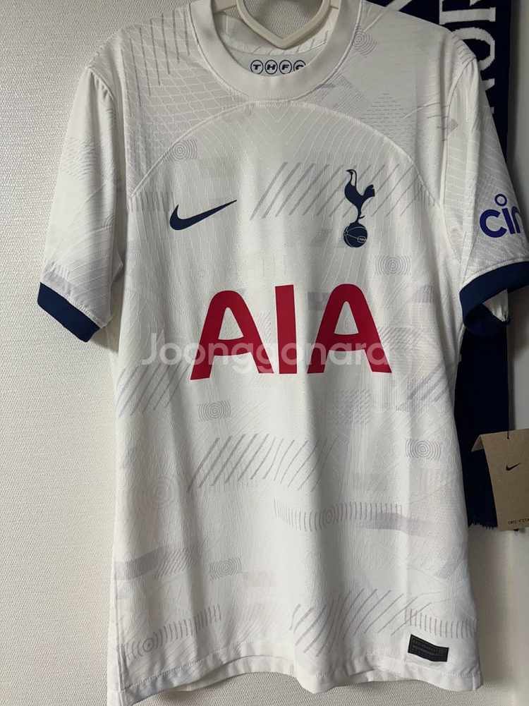 손흥민 토트넘 유니폼--1