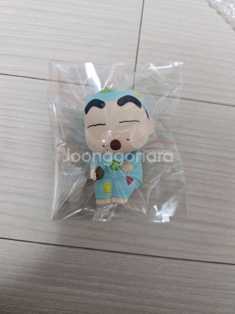 짱구는 못말려 프렌즈 4 짱구 잠옷 피규어--1