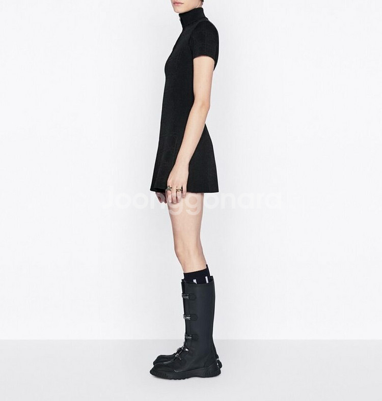 디올 블랙 매크로까나쥬 원피스--3