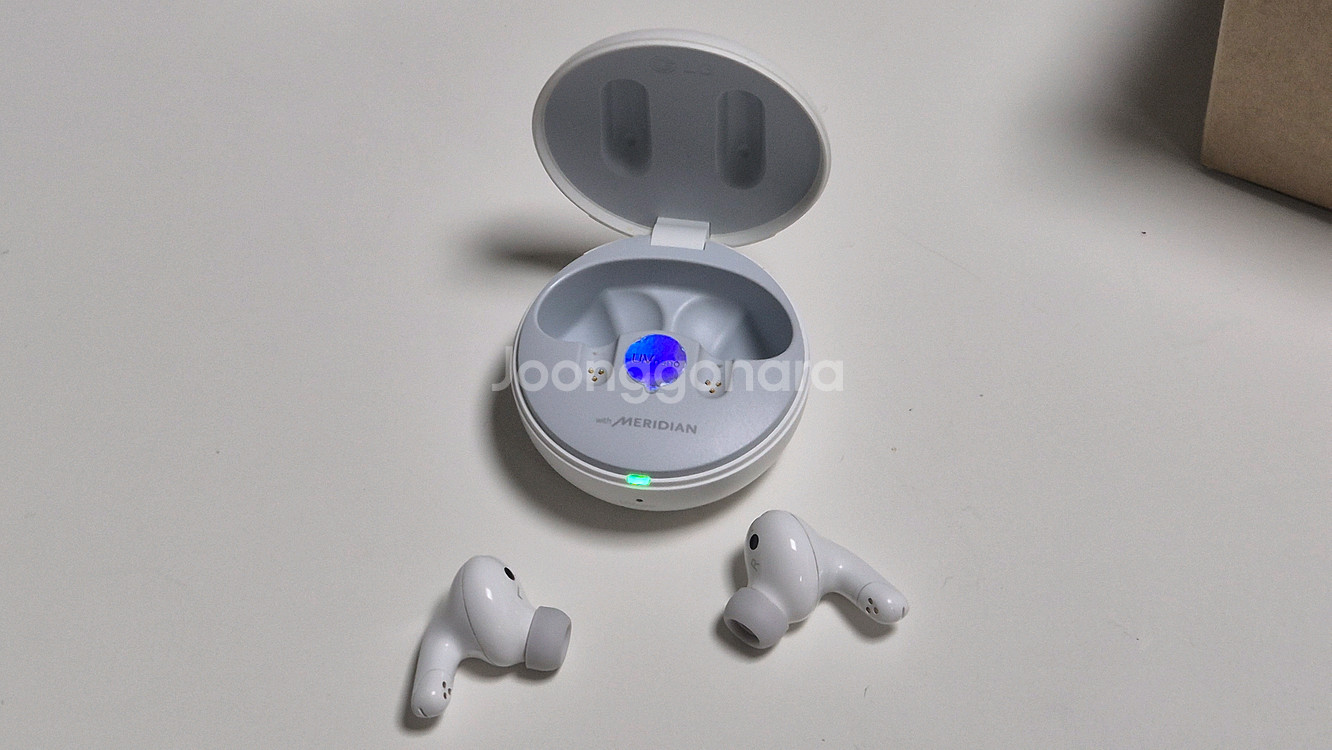 LG 톤프리 UT-60Q 무선 이어폰 화이트--1