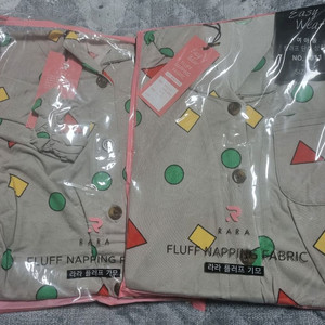 여아동 7-9세 플러프기모 상하복 잠옷 그레이 2벌 전부 이미지