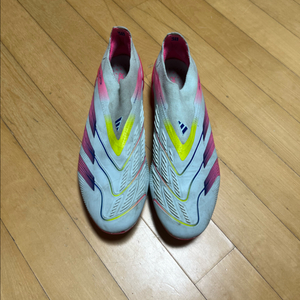 아디다스 프레데터 엘리트 fg, 프레데터 풋살화