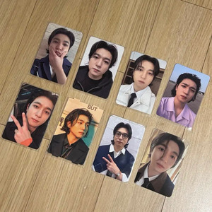 데이식스 성진 포카