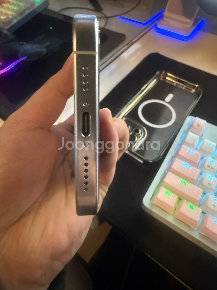 아이폰 16 프로맥스 256기가 화이트--5